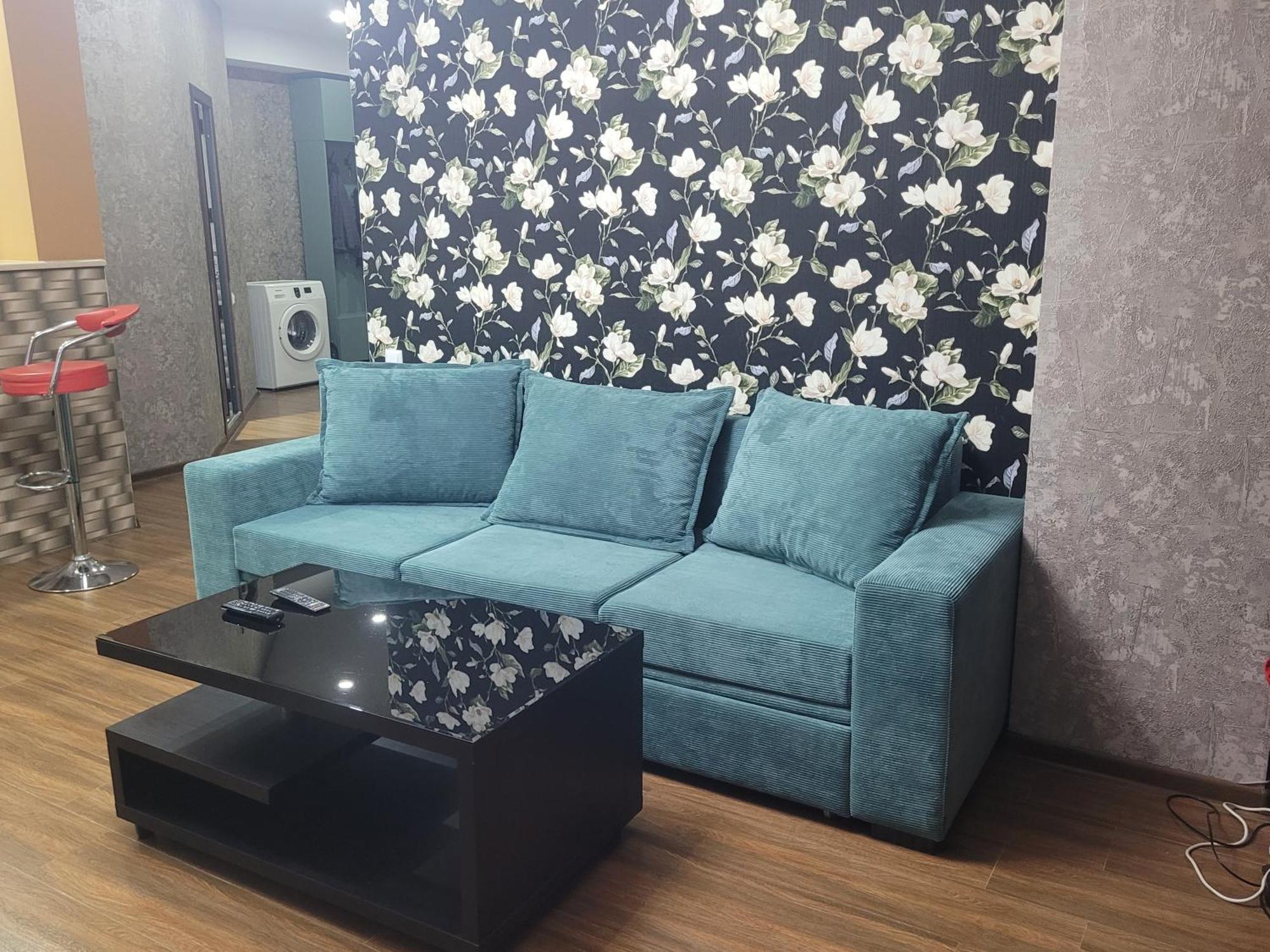 Your Home Kutaisi Zewnętrze zdjęcie