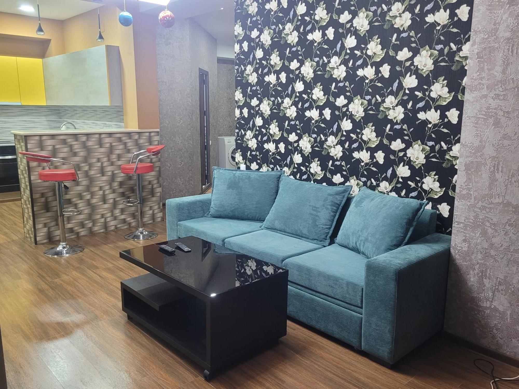 Your Home Kutaisi Zewnętrze zdjęcie